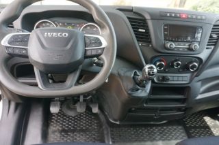 Iveco 35C18